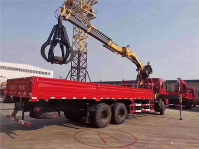 徐工12吨随车吊 多功能工程运输的卓越之选